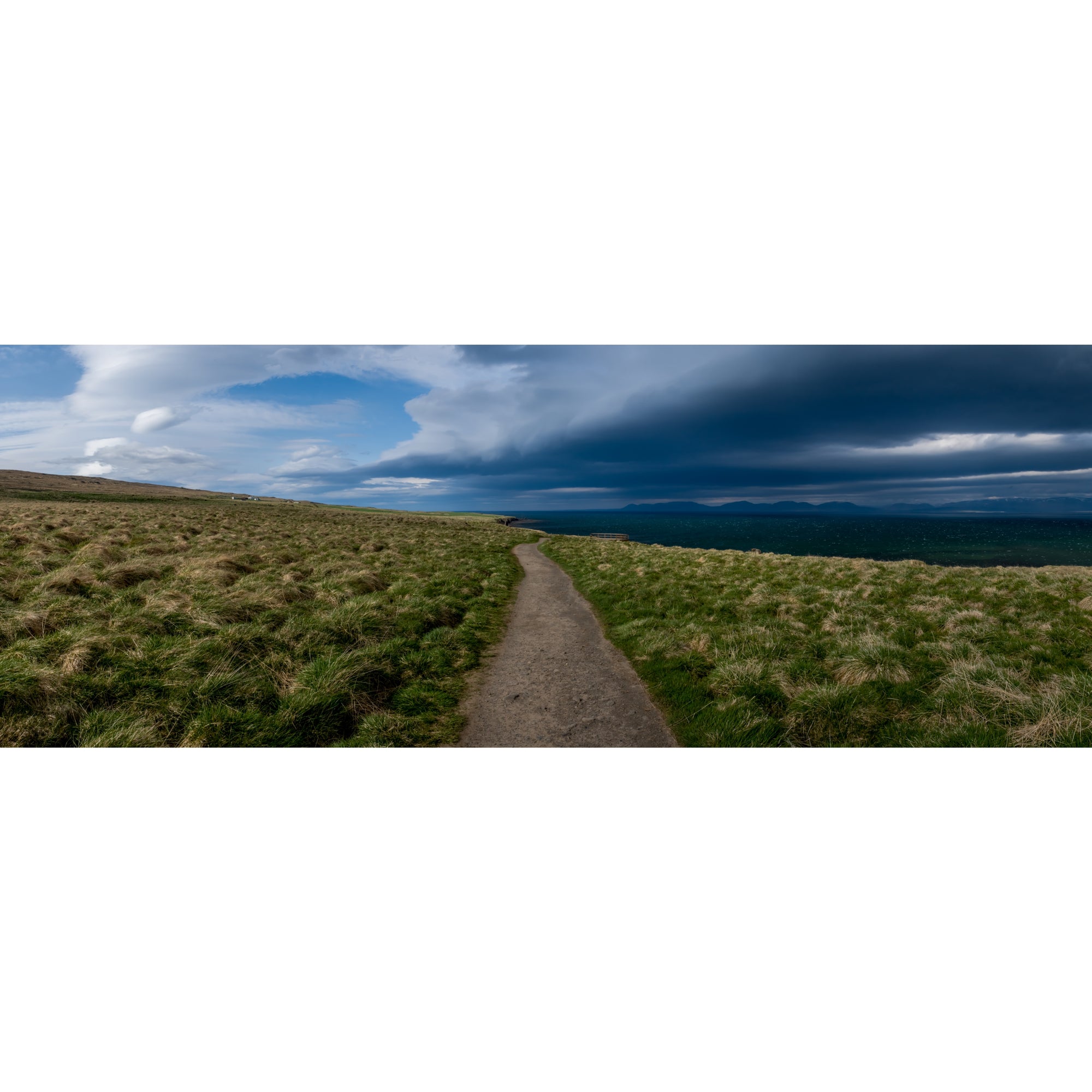 Moody Walkway | Iceland