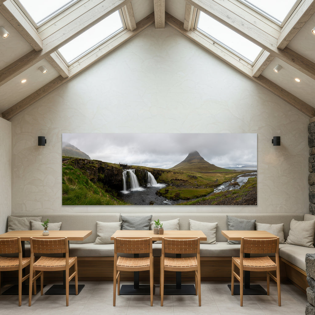 Kirkjufell Mountain | Iceland