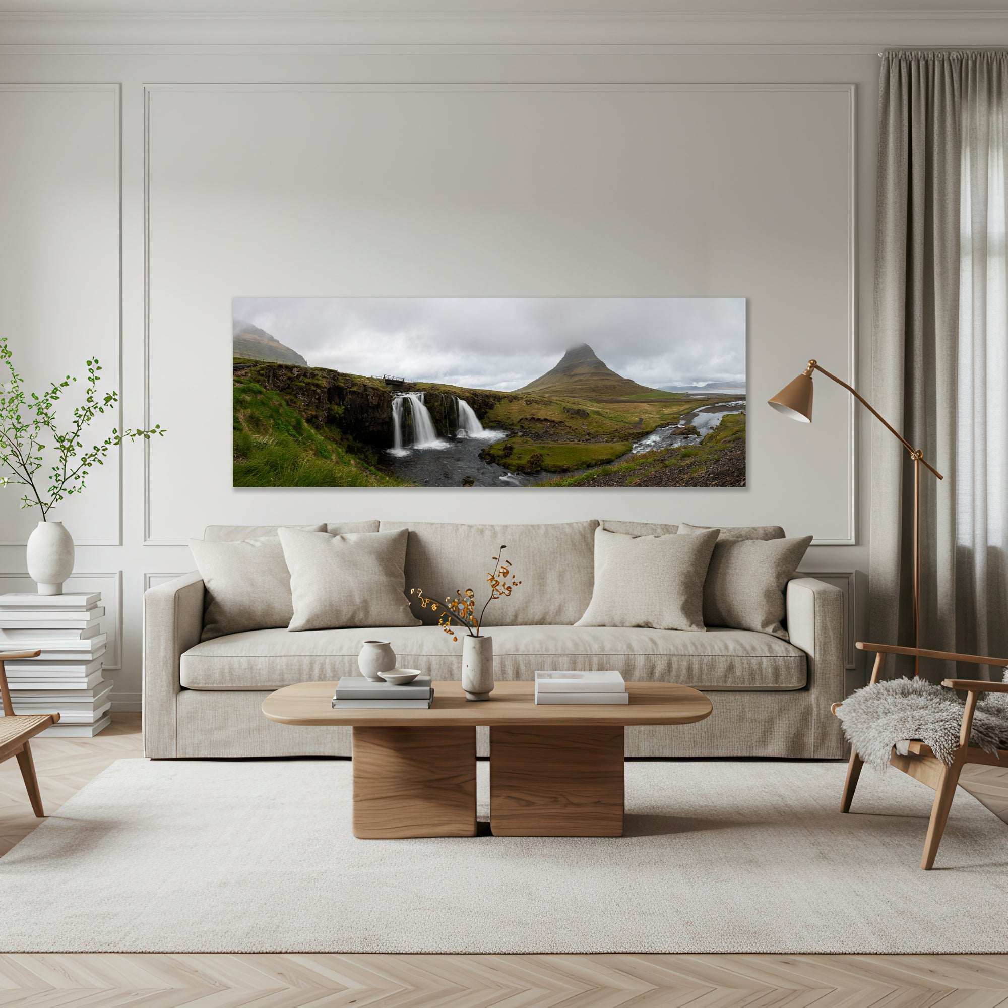 Kirkjufell Mountain | Iceland